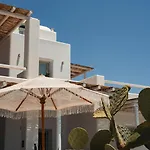 ベッド・アンド・ブレックファスト Arotron Santorini