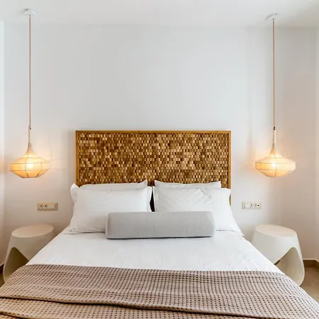 Arotron Santorini Πύργος