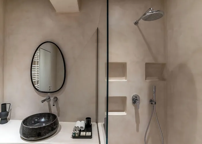 Arotron Santorini 4* Pýrgos