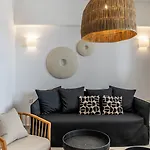 Alojamento de Acomodação e Pequeno-almoço Arotron Santorini Pýrgos