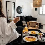 Arotron Santorini Alojamento de Acomodação e Pequeno-almoço