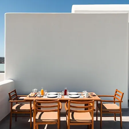 Arotron Santorini 4*