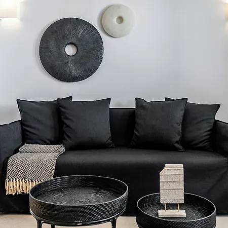 Arotron Santorini Panzió 4*