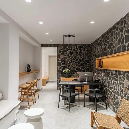 Arotron Santorini Nocleg ze śniadaniem 4*