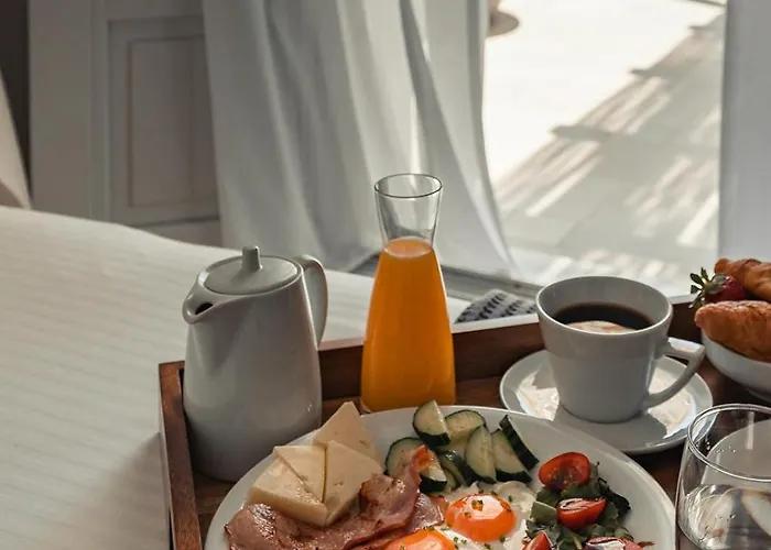 Arotron Santorini Couette-café 4*