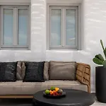 Arotron Santorini 4* Pyrgos Kallistis