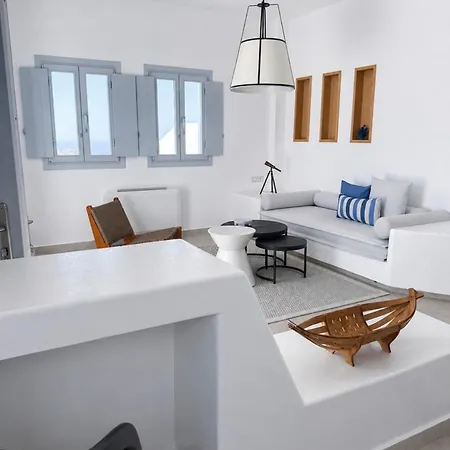 Nocleg ze śniadaniem Arotron Santorini 4*