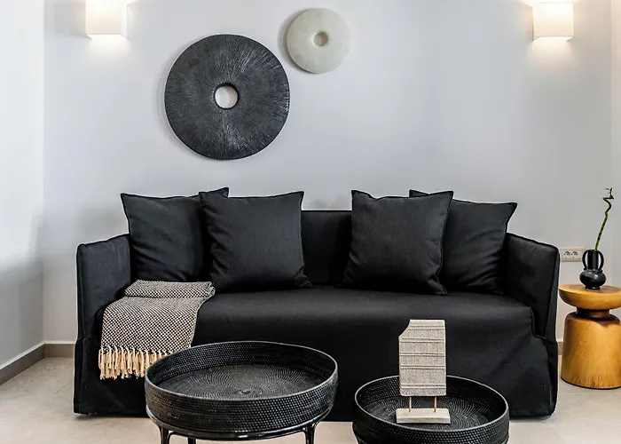 Arotron Santorini Bed and breakfast 4*